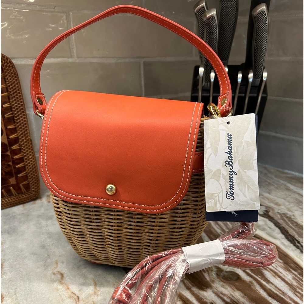 NWT Tommy Bahama handbag